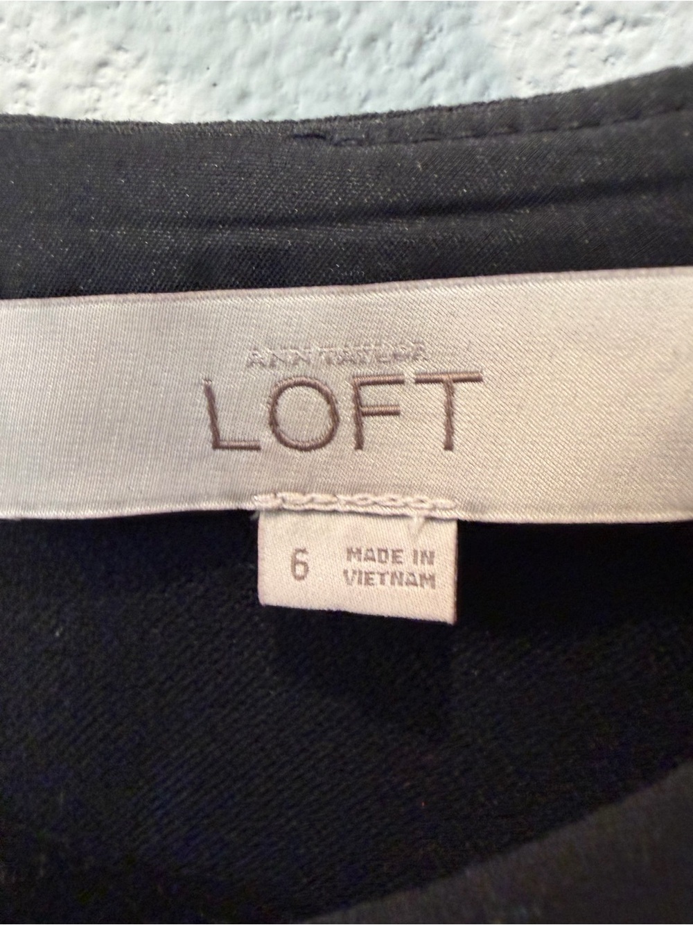 LOFT Black Sheath Dress Size 6 Career Minimalist Stretch Midi Classic Timeless - Picture 6 of 8